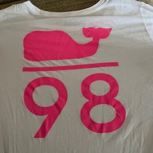 Vineyard vines tshirt